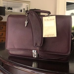 Jack Georges 1403-NEW. Single Gusset Full Flap